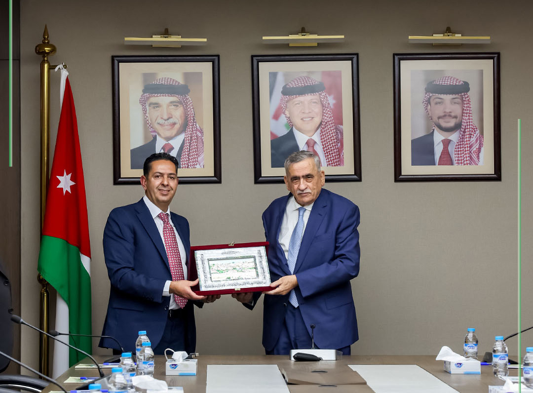 Palestine Ahliya University and the University of Jordan Sign Academic MoU to Strengthen Scientific and Research Collaboration Palestine Ahliya University and the University of Jordan Sign Academic MoU to Strengthen Scientific and Research Collaboration
