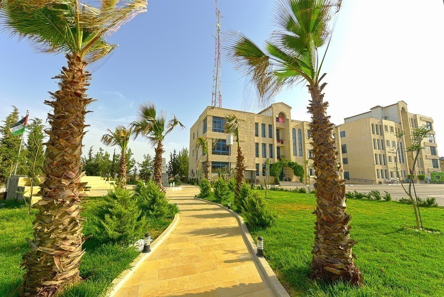جامعة فلسطين الأهلية تحصل على اعتماد برنامج الرسوم المتحركة والتأثيرات البصرية جامعة فلسطين الأهلية تحصل على اعتماد برنامج الرسوم المتحركة والتأثيرات البصرية