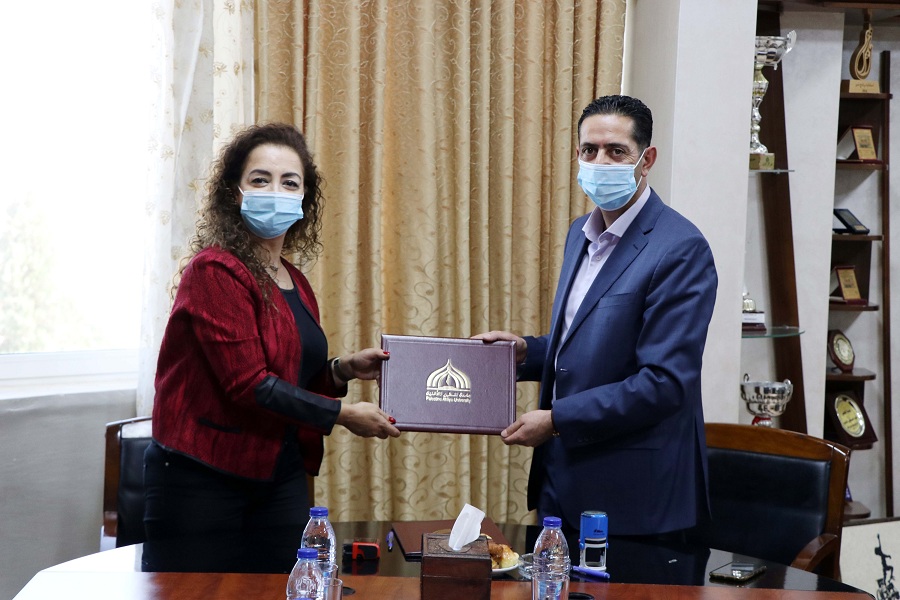 جامعة فلسطين الأهلية ومؤسسة “إنجاز فلسطين” توقعان مذكرة تفاهم جامعة فلسطين الأهلية ومؤسسة “إنجاز فلسطين” توقعان مذكرة تفاهم
