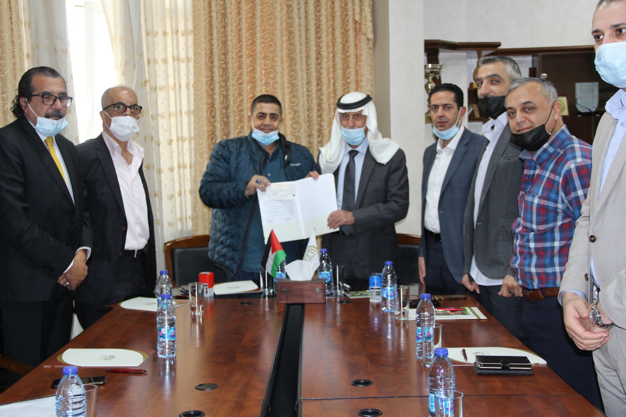 جامعة فلسطين الاهلية واللجنة القطرية الدائمة لدعم القدس توقعان اتفاقية لدعم الطلبة المقدسيين جامعة فلسطين الاهلية واللجنة القطرية الدائمة لدعم القدس توقعان اتفاقية لدعم الطلبة المقدسيين