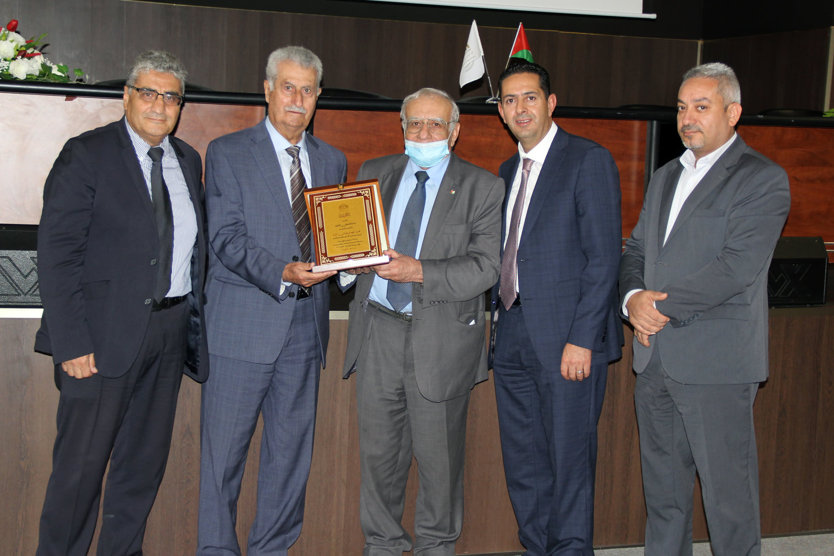 جامعة فلسطين الأهلية تستضيف مسابقة البرمجة الفلسطينية 2021 جامعة فلسطين الأهلية تستضيف مسابقة البرمجة الفلسطينية 2021