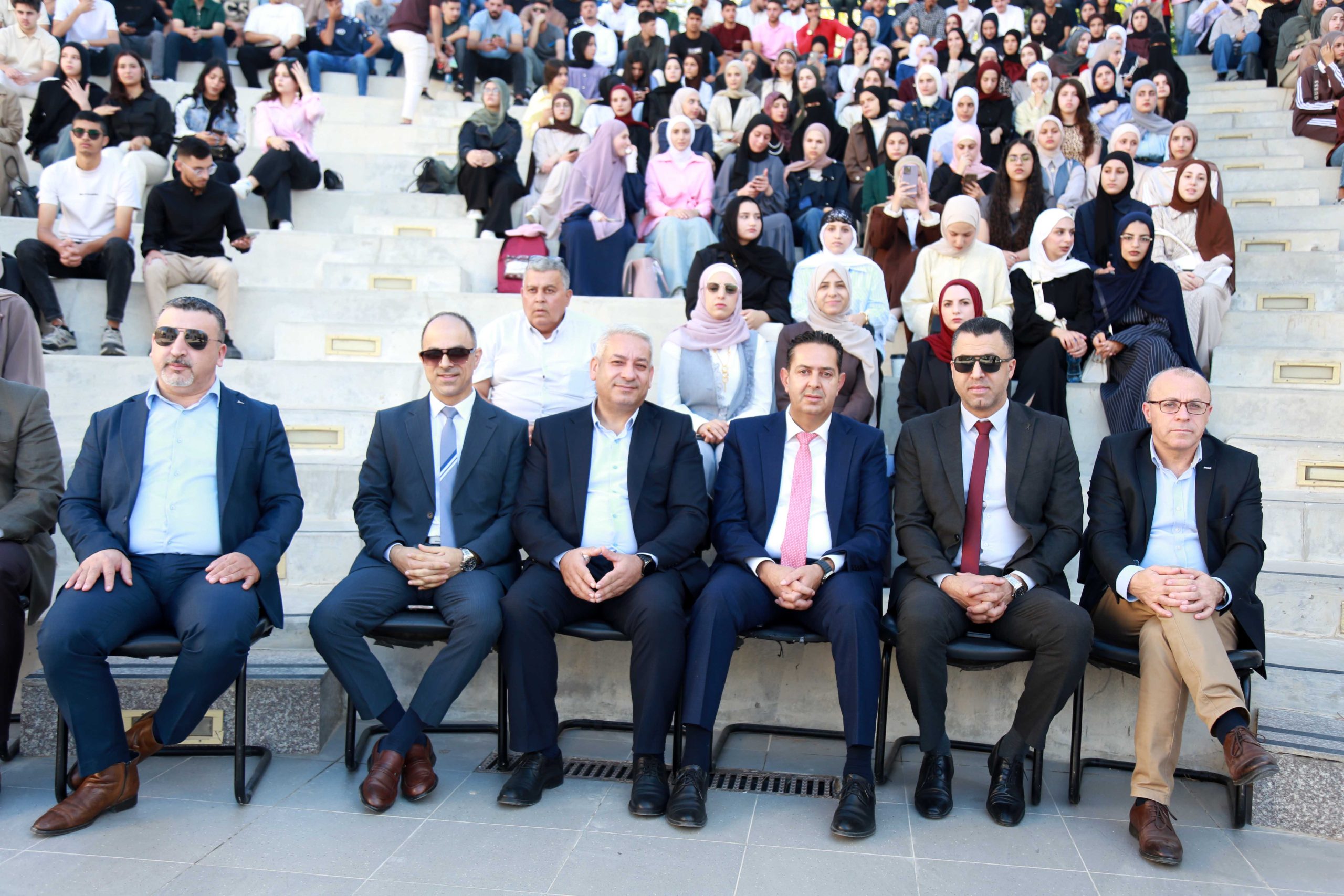 جامعة فلسطين الأهلية تستقبل طلبتها الجدد للعام الأكاديمي 2026/2027