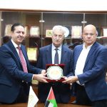 جامعة فلسطين الأهلية تستقبل الاتحاد العام للصناعات الفلسطينية ويوقعان اتفاقية تعاون مشترك